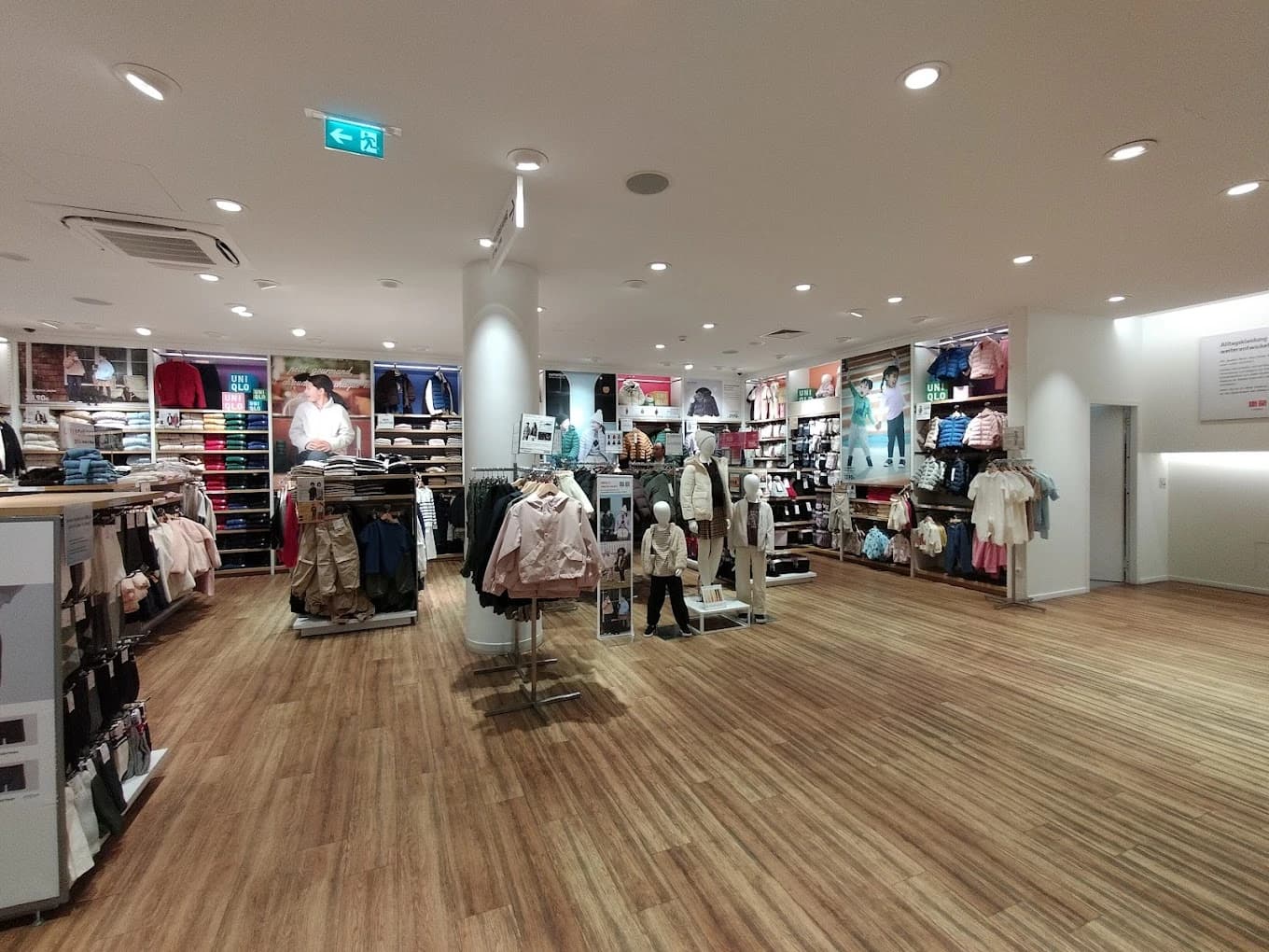Uniqlo - Leipziger Platz