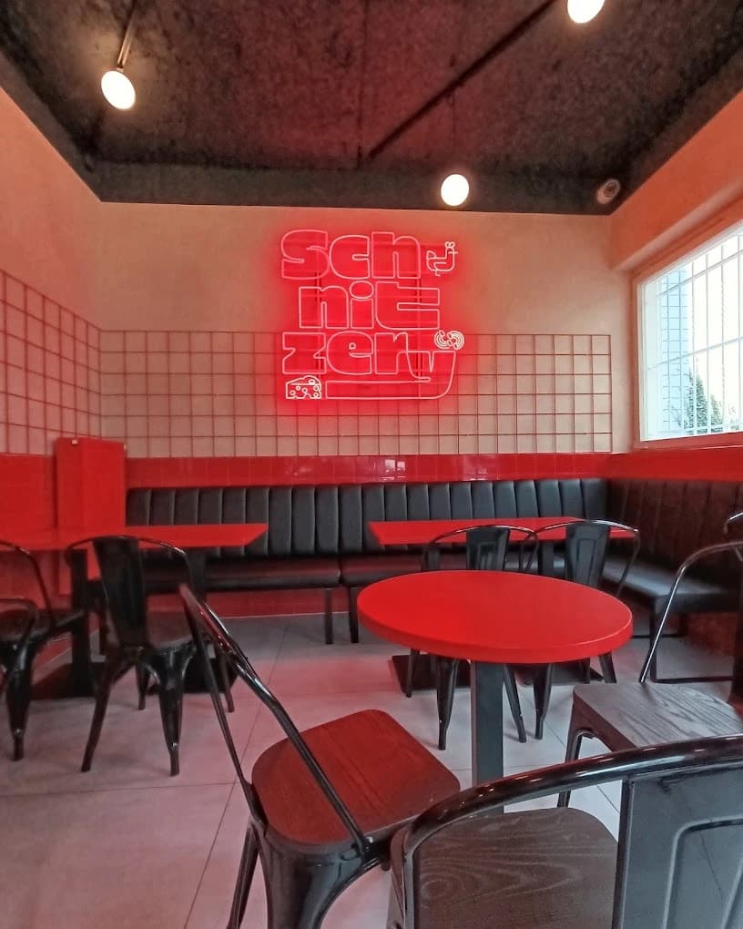 Schnitzery - Spandau